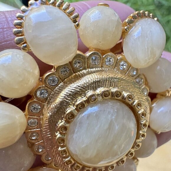 VTG St John Statement Flower Brooch Honey Onyx Rhinestones Gold Tone Classic 2" - Picture 7 of 10